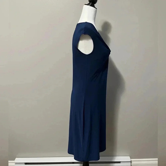 LAUREN Ralph Lauren Sleeveless Twist Front Dress - Picture 7 of 10